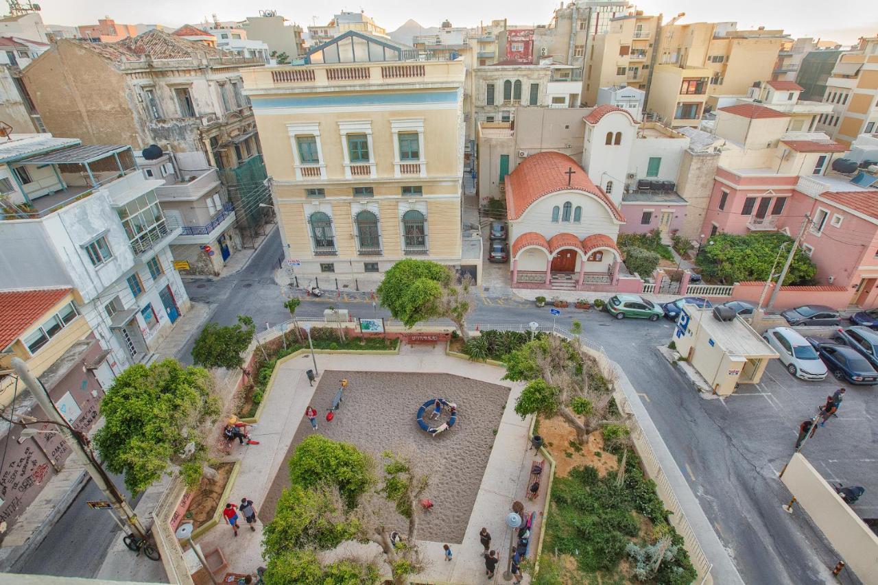 Seaside & Central Terrace Heraklion  ภายนอก รูปภาพ